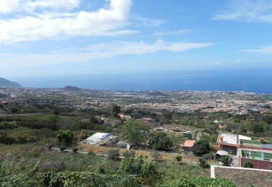 Finca with spectacular views