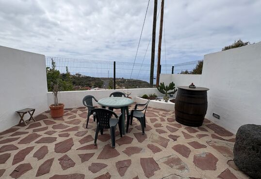 A cosy Canarian country house