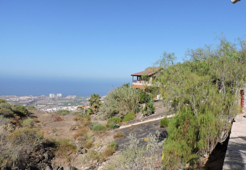 Impressive property in Adeje