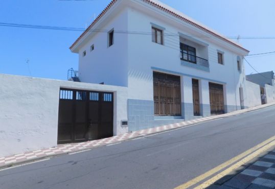 Townhouse with beautiful view of the Atlantic