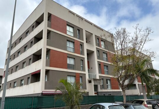 Top floor flat with panoramic views