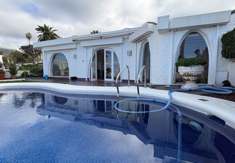 Exceptional bungalow with views of the Atlantic, Teide and Puerto