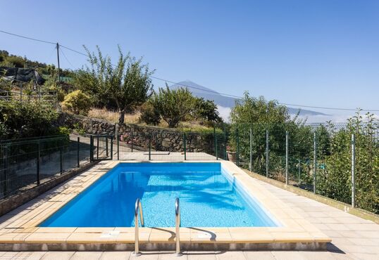 Country house in a beautiful panoramic location