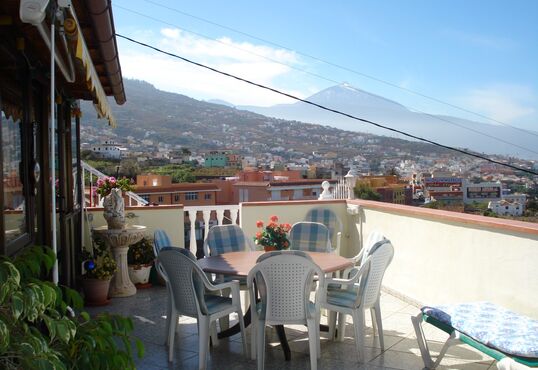 Enormous house with panoramic views