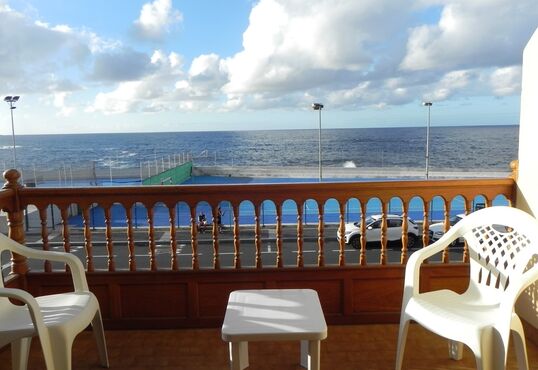 Apartment located directly by the sea