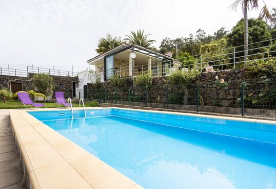 Country house in a beautiful panoramic location