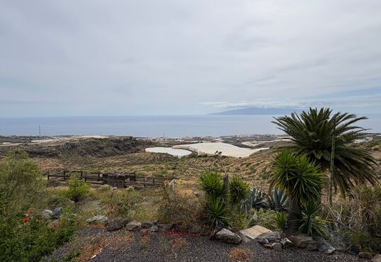 A traditional finca in a completely secluded location with panoramic views